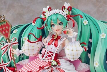 【美少女フィギュア 】「キャラクター・ボーカル・シリーズ01 初音ミク 15th Anniversary Ver. 1/7 フィギュア」の予約が開始されたので、レビューや内容、価格などの最新情報をまとめていきます。グッドスマイルカンパニーより「初音ミク」が15周年にちなんだ”苺”をモチーフにしたフィギュアとなりました。発売時期は2023年12月予定で、各通販サイトなどで予約受付も開始されています。（新作美少女フィギュア）