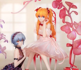 【フィギュア 】「エヴァンゲリオン 綾波レイ＆式波・アスカ・ラングレー 花の言Ver. 1/7 完成品フィギュア」の画像レビューや内容詳細、価格などの最新情報をまとめて紹介していきます。【Myethos(ミートス)】から、｢エヴァンゲリオン｣の『綾波レイと式波・アスカ・ラングレー』が1/7スケールフィギュアとなりました。発売時期は2024年1月予定で、各通販サイトなどで予約受付も開始されています。（新作 美少女 フィギュア）